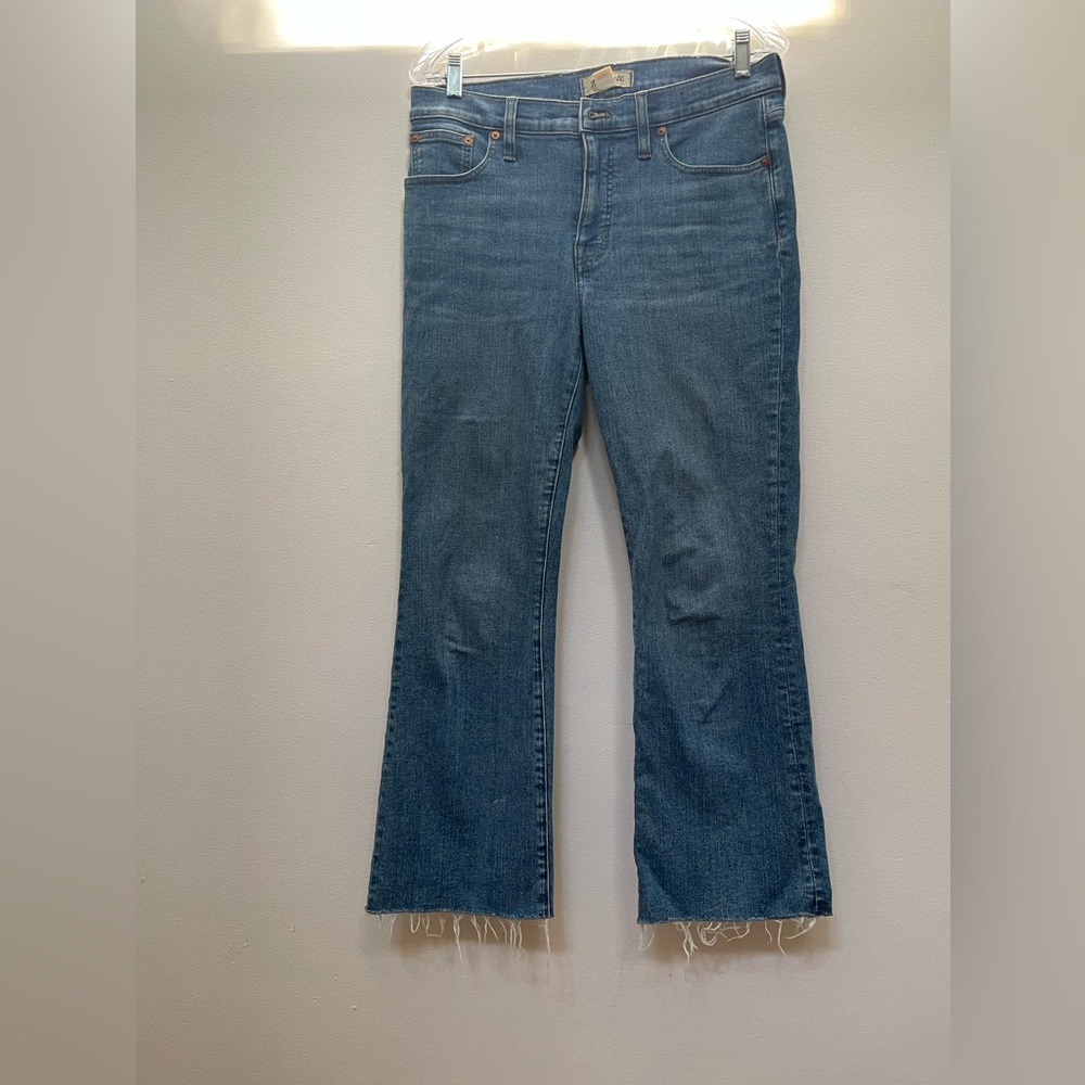 Madewell mid-rise kick out jeans